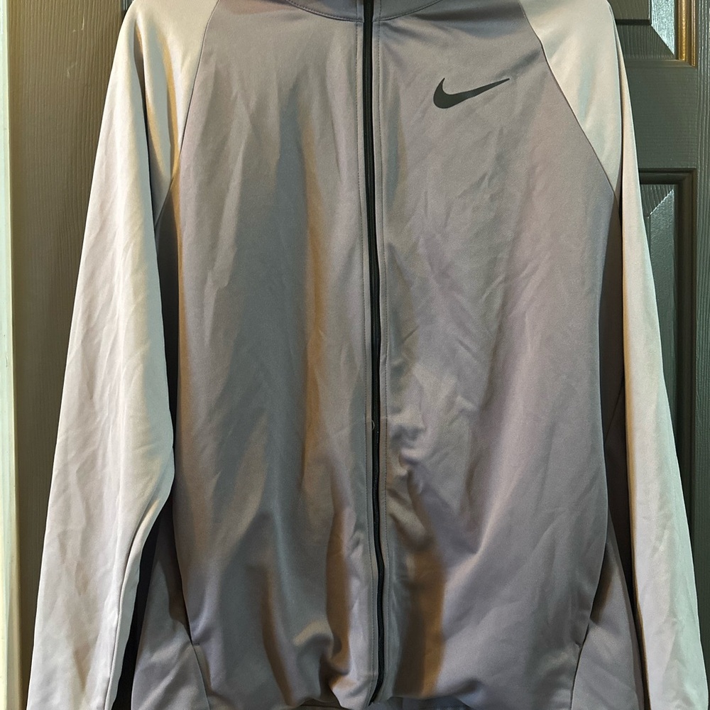 Nike Gray Windbreaker Lightweight Dri-Fit Jacket